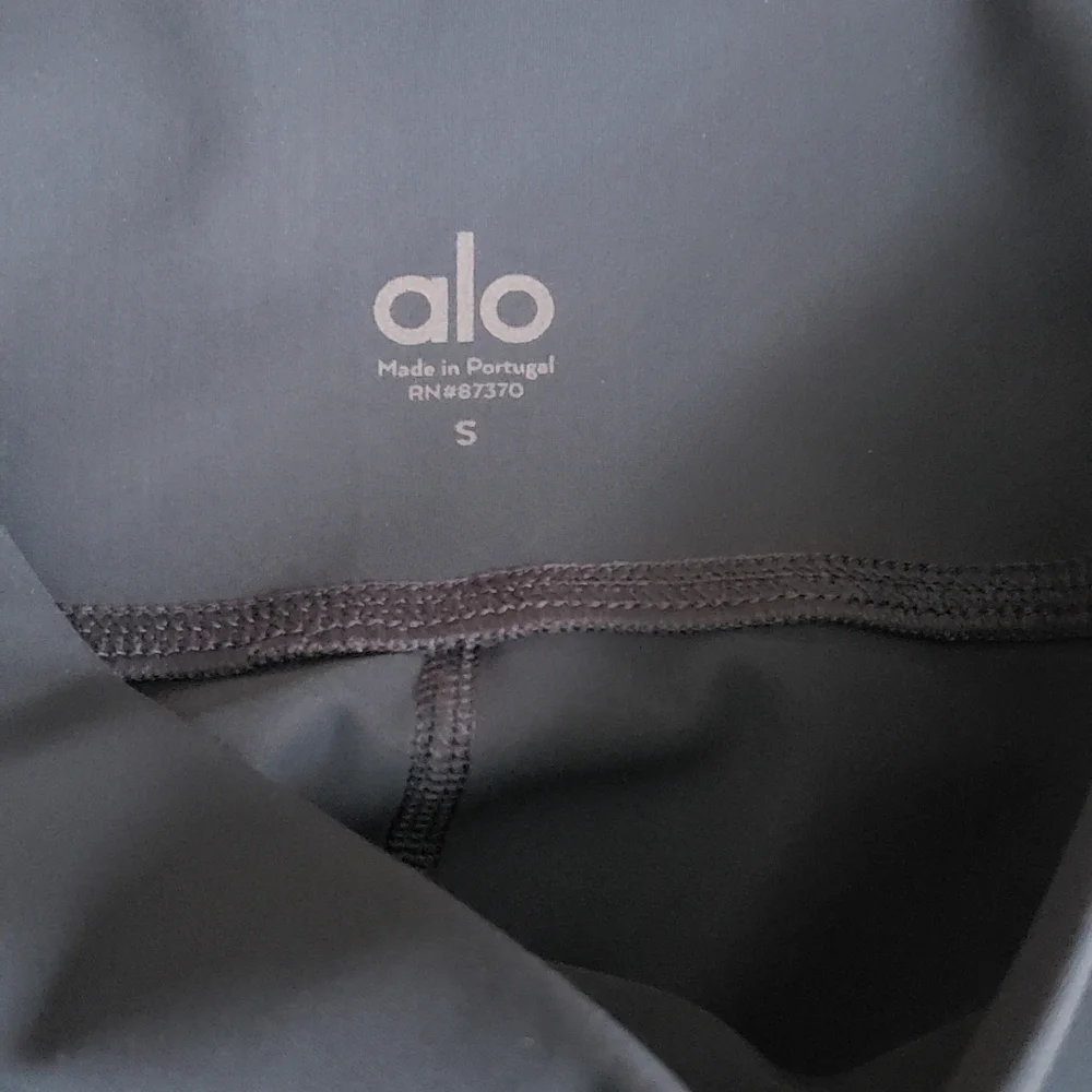 Alo ripped warrior pant, size small